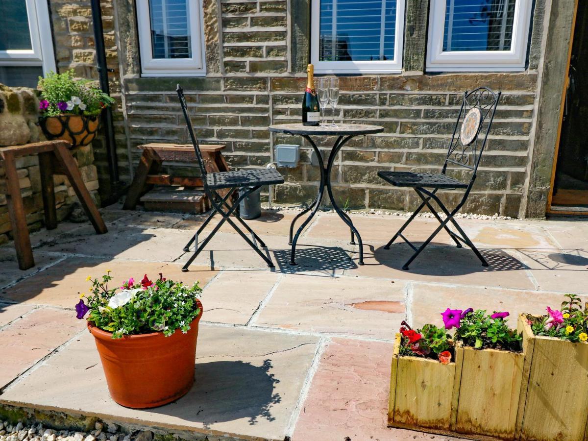 Ha'Penny Cottage Holmfirth Buitenkant foto